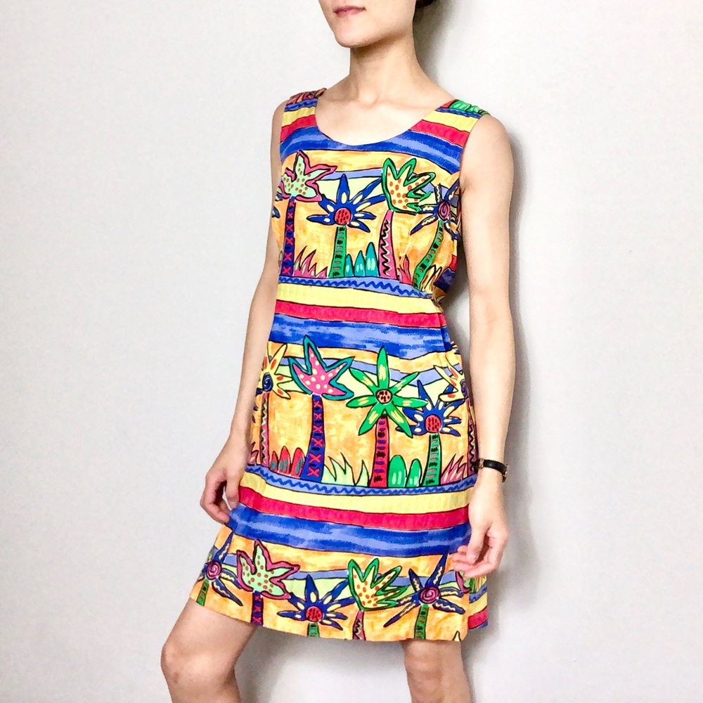 Vintage retro 90’s Hawaiian cartoon print dress